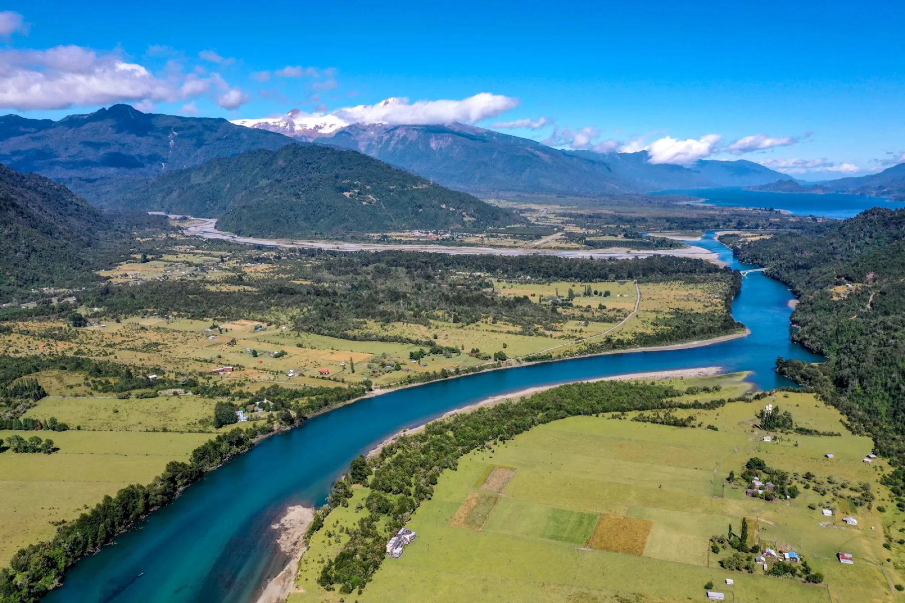 Puelo river valley from the air
